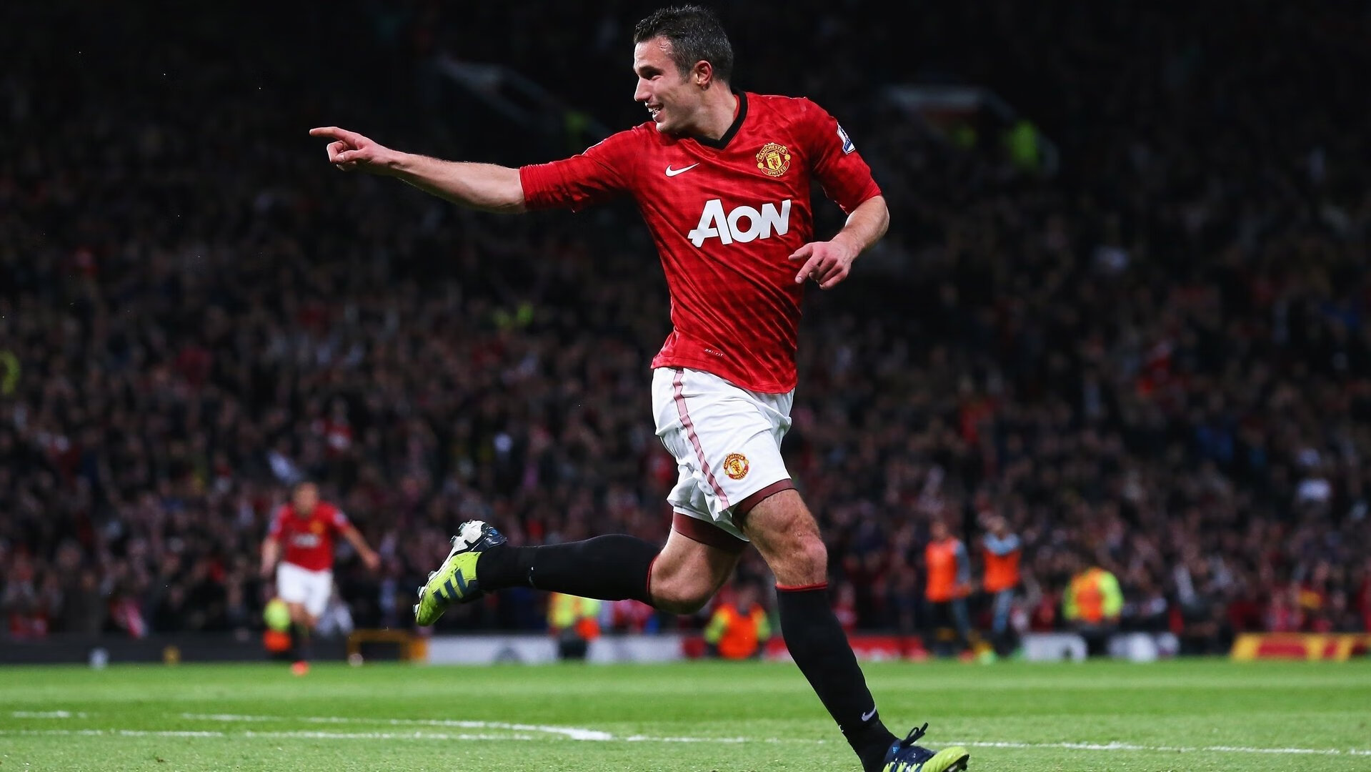 凯琳·科贝特稳定发挥赢得满堂喝彩，凯洛琳贝塞特